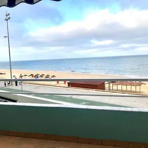 Gatu Premium Isabel Terraza,parking,1ºlinea Playa,wifi,vista Al Mar , Preferente Mayores De 25 Anos Y Familias , Cádiz España